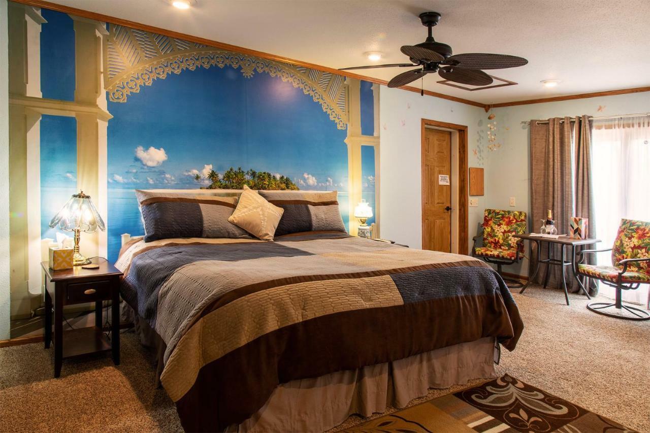 Shane Acres Country Inn Juneau Экстерьер фото